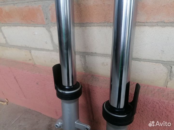 Перья вилка Yamaha Yzf 600 Thundercat