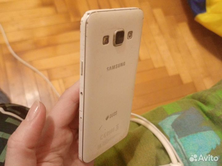 Samsung Galaxy A3 SM-A300F, 16 ГБ