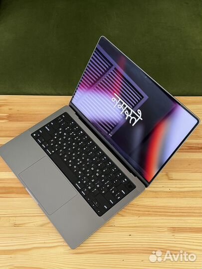 RU MacBook Pro 14 Liquid Retina на M1 Pro