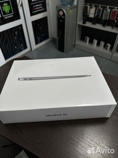 MacBook Air M1
