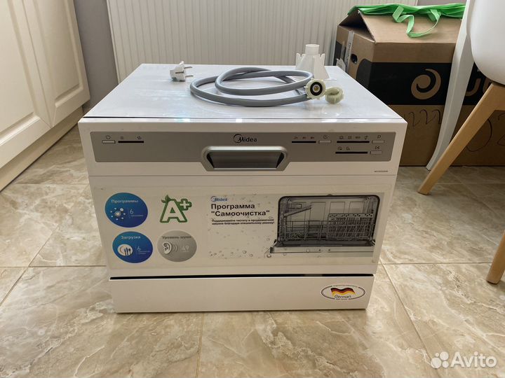 Посудомоечная машина компактная midea mcfd55200W