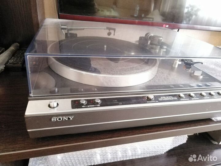 Проигрыватель винила Sony PS-X70