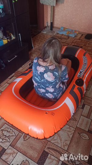 Лодка надувная Kondor 2000