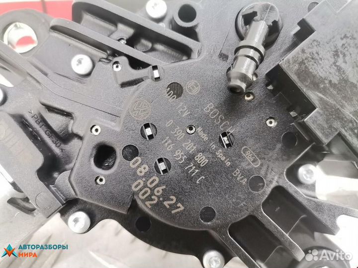 Моторчик заднего стеклоочистителя (дворника)