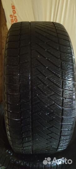 Continental ContiVikingContact 6 SUV 275/40 R20 106T