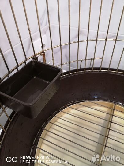 Большая клетка для птиц