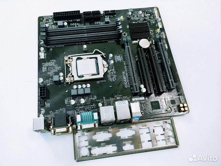 Комплект плата Gigabyte H110M / Intel Core i5 7500