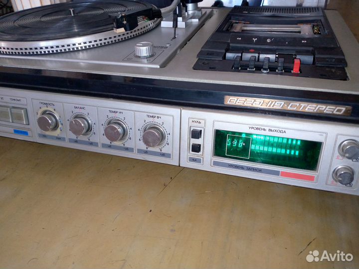 Виниловый проигрыватель Вега 119