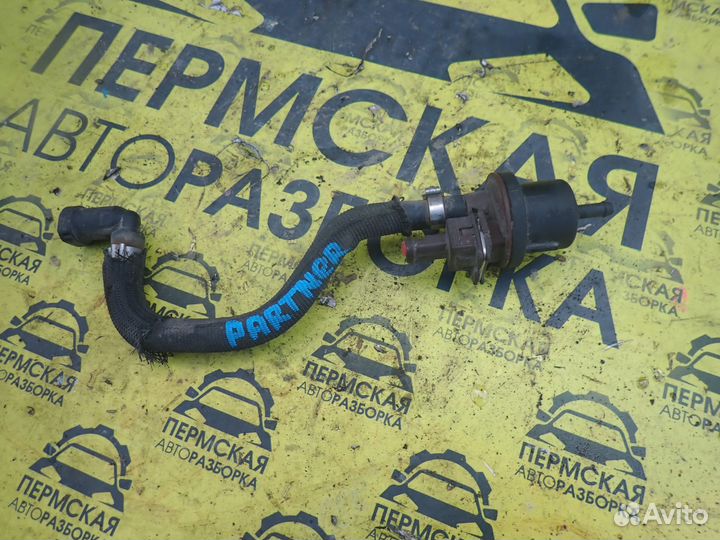 Клапан вентиляции топливного бака Citroen C4