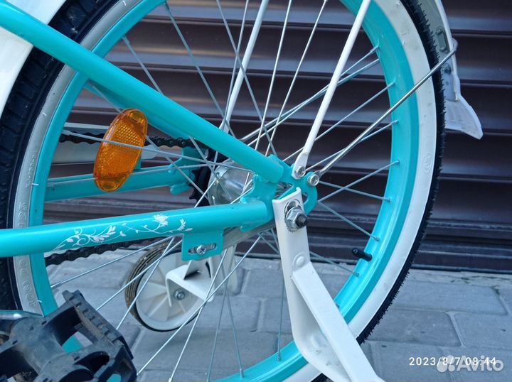 Продам детский велосипед для девочки