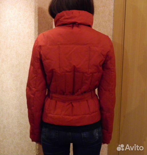 Куртка зимняя для молодой девушки