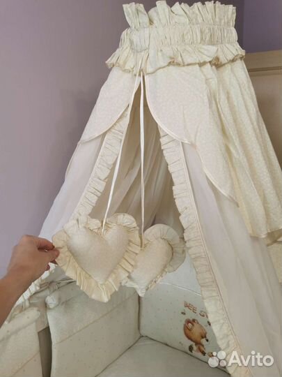 Балдахин, держатель и бортики в кроватку