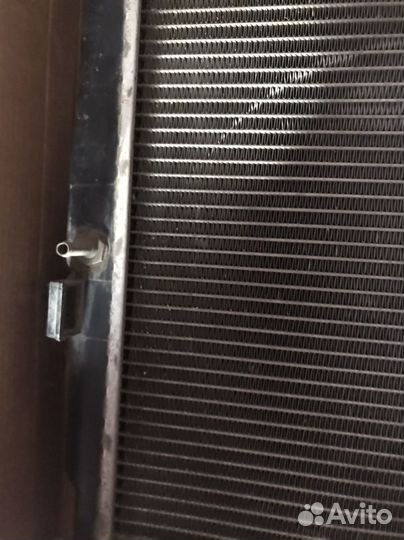 Радиатор охлаждения PA66-GF30 nissan primera p12