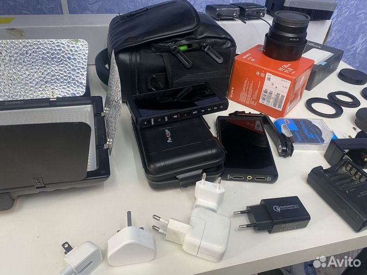 Объектив накамерный монитор свет радиопетли и тд