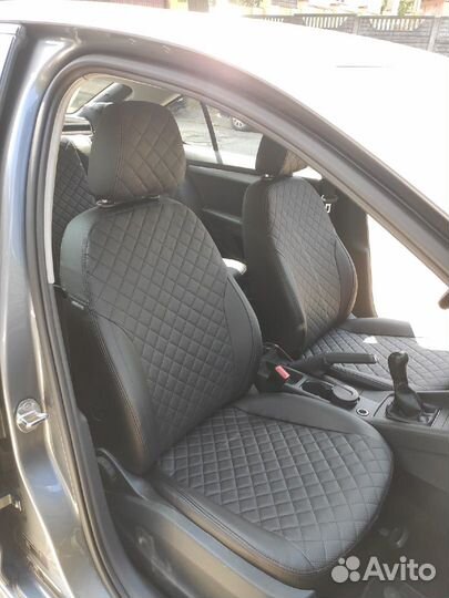 Автомобильные чехлы Skoda Octavia