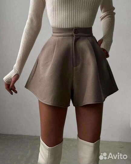 Модные женские шорты 42,44,46