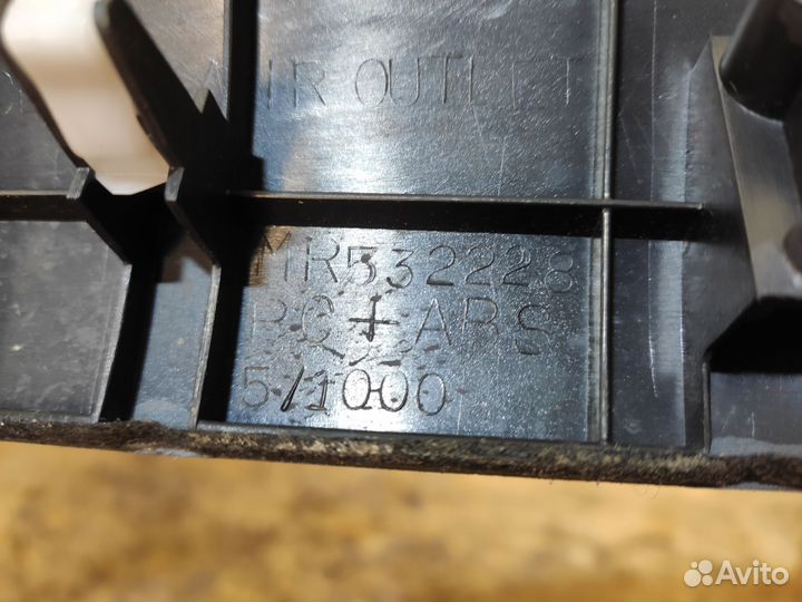 Накладка на торпедо Mitsubishi Lancer 9