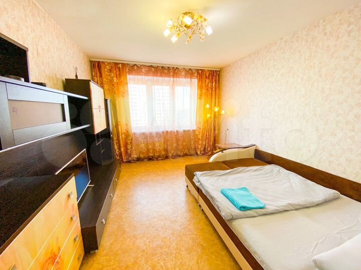 2-к. квартира, 65 м², 5/17 эт.