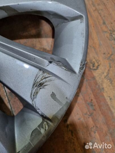 Колпак r15 бу для лада