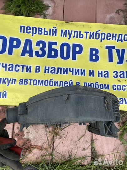 Корпус воздушного фильтра Renault Logan 1 фаза2