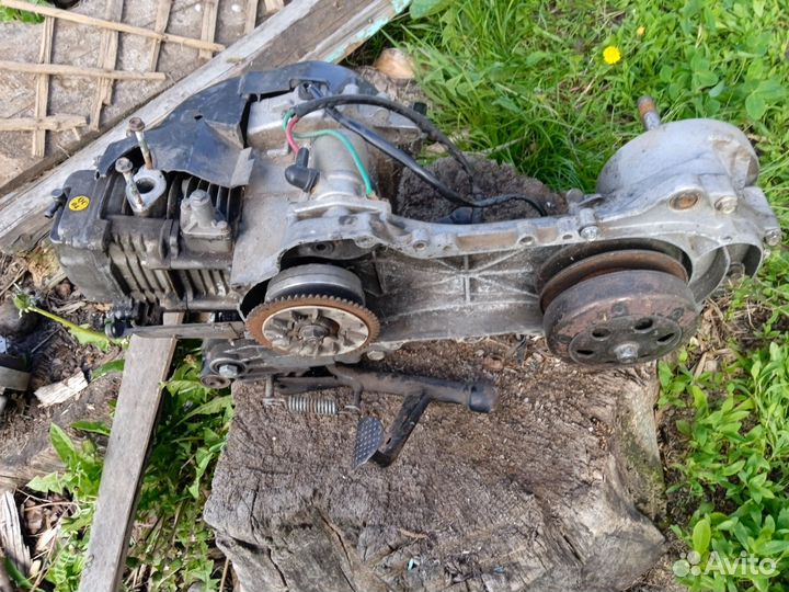 Два двигателя на скутер 80кубов в рабочем состояни