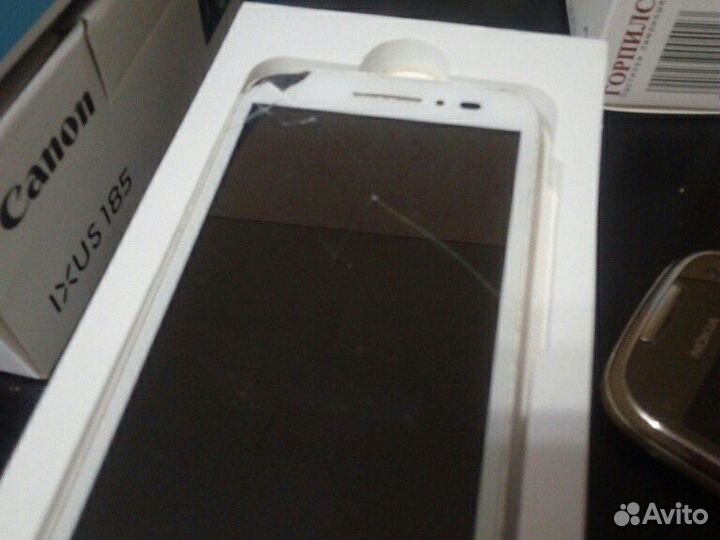 Телефон Alcatel pop2