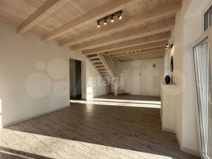 Дом 128 м² на участке 6 сот.