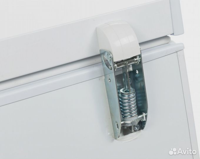 Морозильный ларь Бирюса Б-200KX белый 98Вт