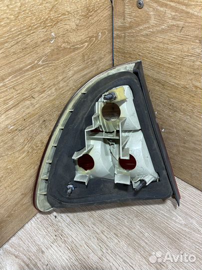 Фонарь задний правый BMW E46 Touring Арт. 111457