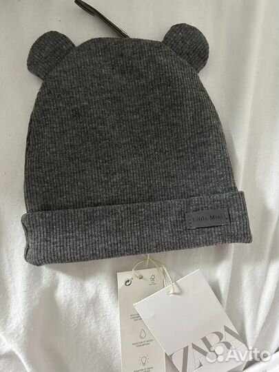 Новая шапка Zara