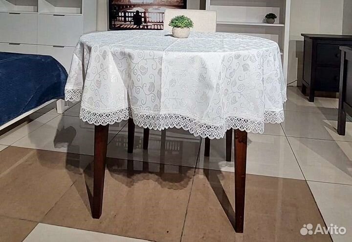 Скатерть новая