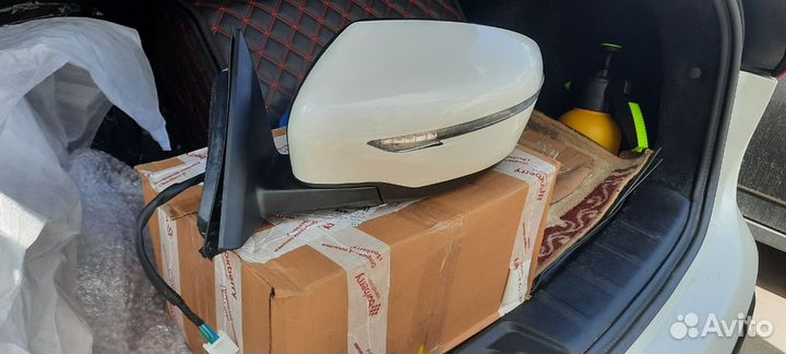 Зеркало левое Nissan qashqai j11