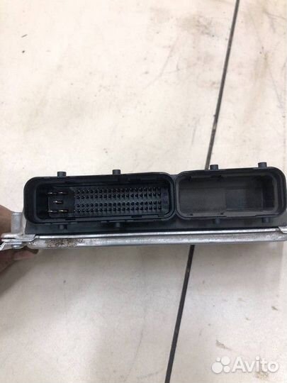 Блок управления двигателем