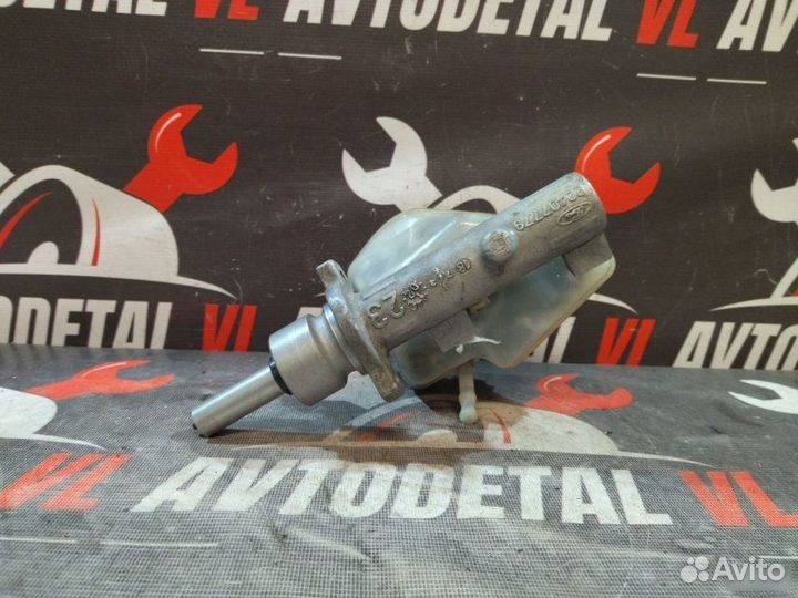 Главный тормозной цилиндр Ford Mondeo седан