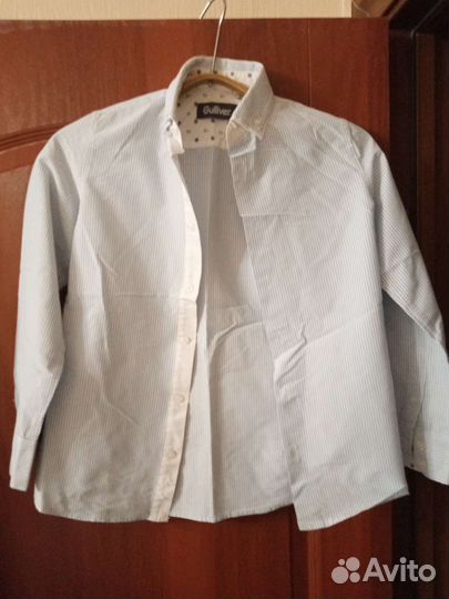3 рубашки и жилет 