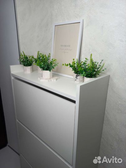 Искусственная зелень трава в кашпо