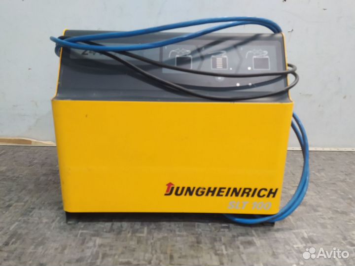 Зарядное устройство JungHeinrich SLT 100 JH