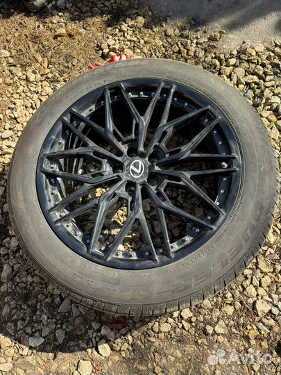 Bridgestone Dueler H/P 235/55 R20