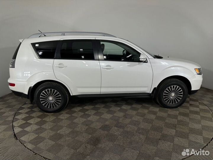 Mitsubishi Outlander 2.0 CVT, 2010, 113 684 км