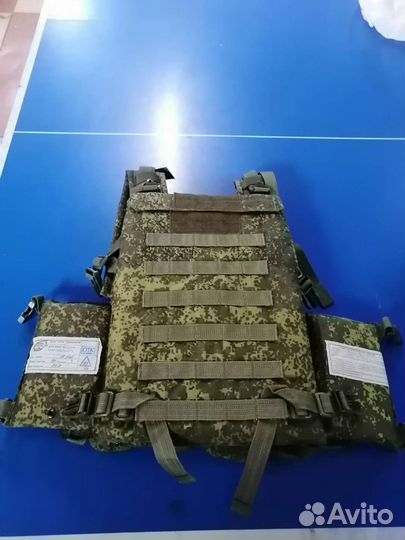 Бронежилет (боевой нагрудник бнз 46)