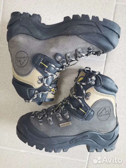Горные ботинки