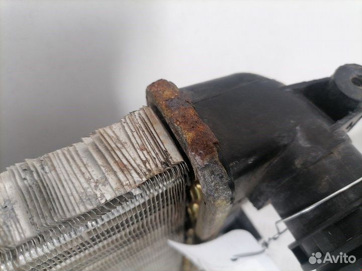 Радиатор основной для Volkswagen Golf 4