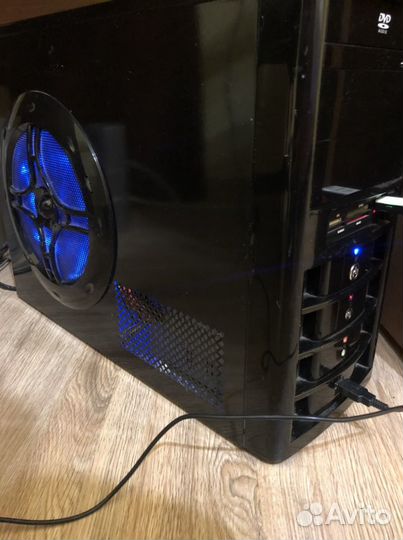 Системный блок Intel Core, 2 Quad Q8300/4 Gb/460gb