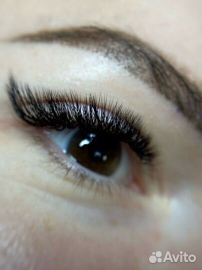 Наращивание ресниц модель