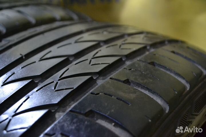 Minerva F105 215/45 R17