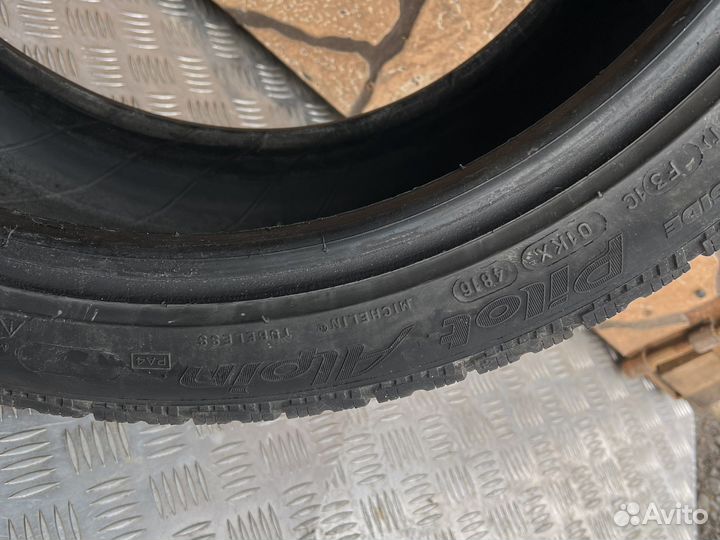 Michelin Pilot Alpin PA4 245/40 R19 98V