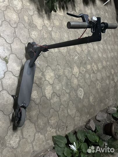 Электросамокат xiaomi m365