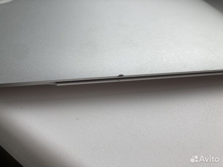 Macbook air 11 2011