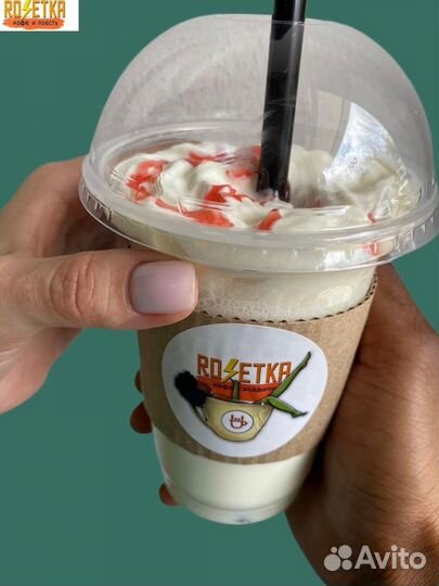 Бариста в кофейню