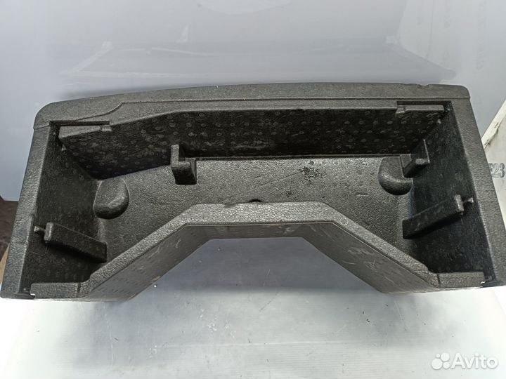 Наполнитель багажника Skoda Rapid